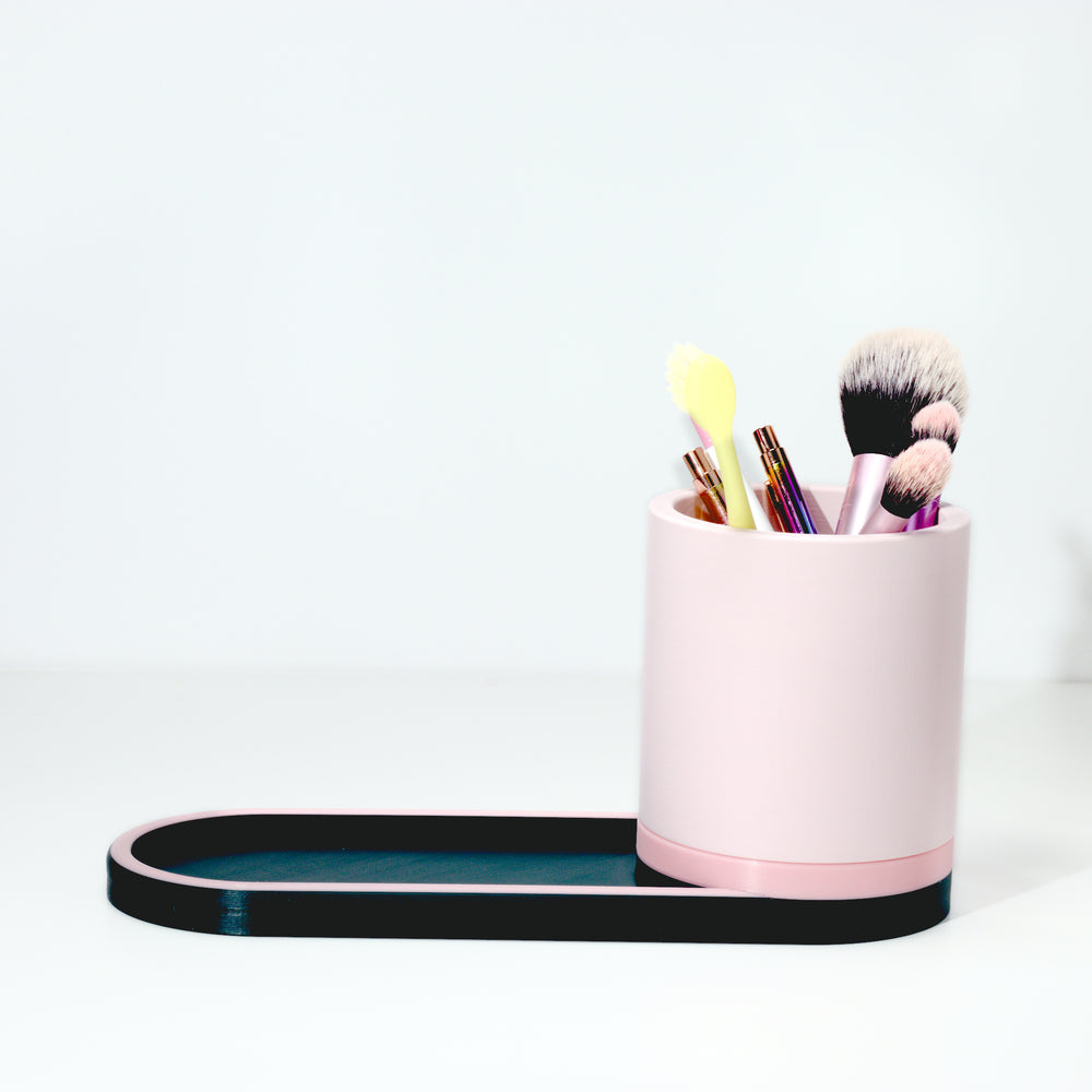 Emerald Desk Bestie with bubblegum and pastel pink, 3D printed by Mewse, view 3