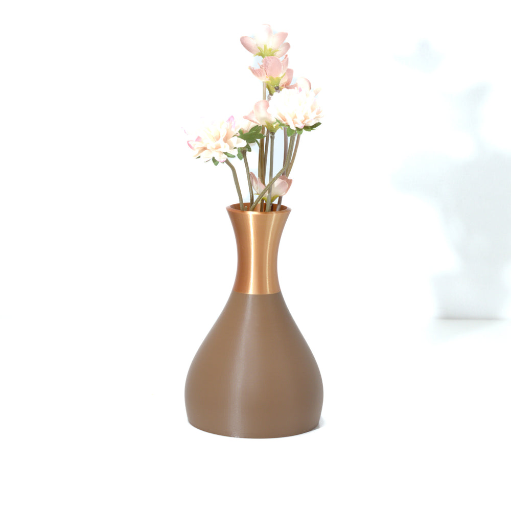 Light Brown Potions Vase with bronze, 3D printed by Mewse